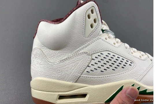 Air 5 HF8833-100  HF8833-100 Grito